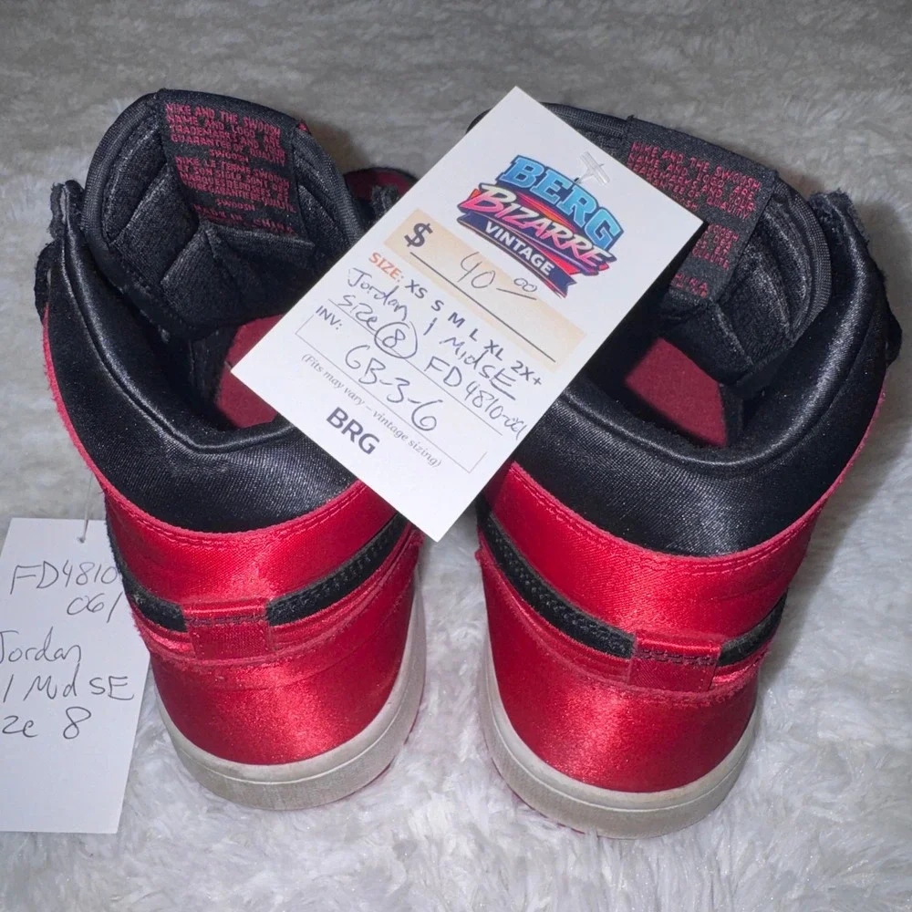 Jordan 1 Mid SE Mens Size 8 Black Red Good Satin Bred FD4810-061